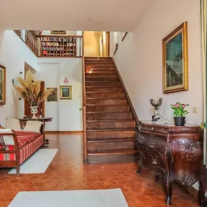 B&B - Homesweetrome Bed & Breakfast