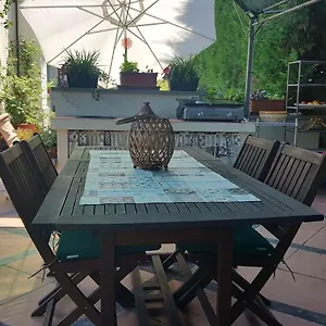 La Terrazza Sui Vigneti-rovescala Bed & Breakfast San Damiano al Colle